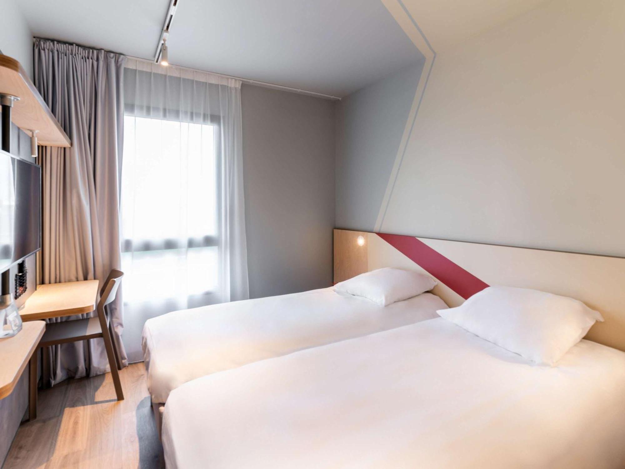 Ibis Budget Morlaix Exterior foto